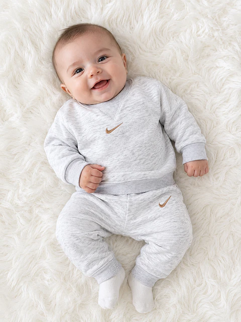 Conjunto Bebé Nike Gris - Unisex
