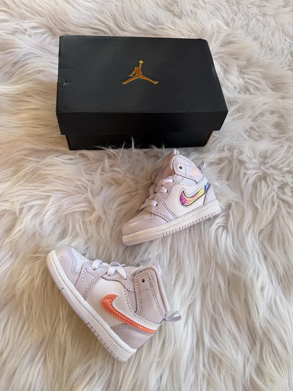 Jordan 1Mid 2