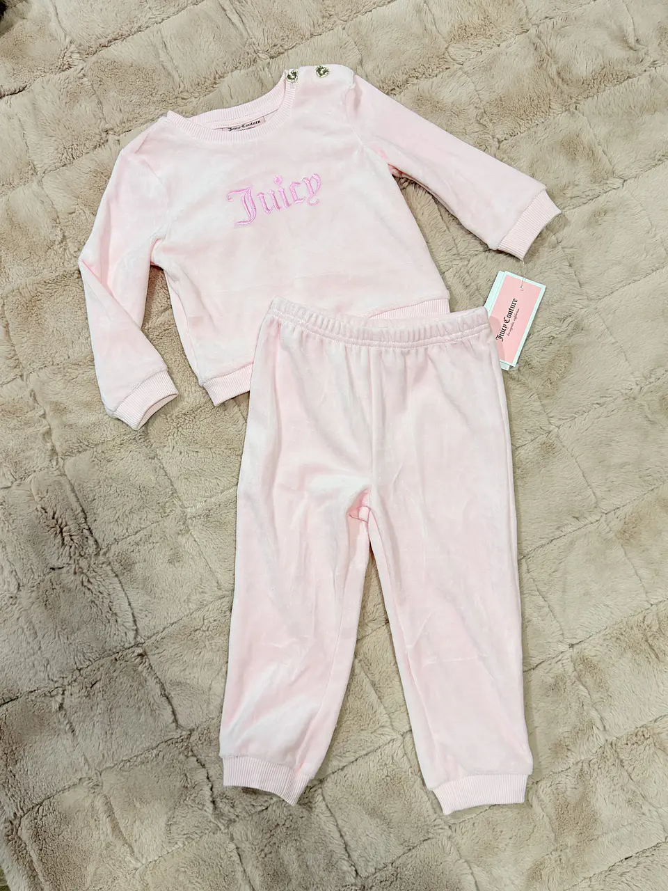 Conjunto Juicy Rosa 2