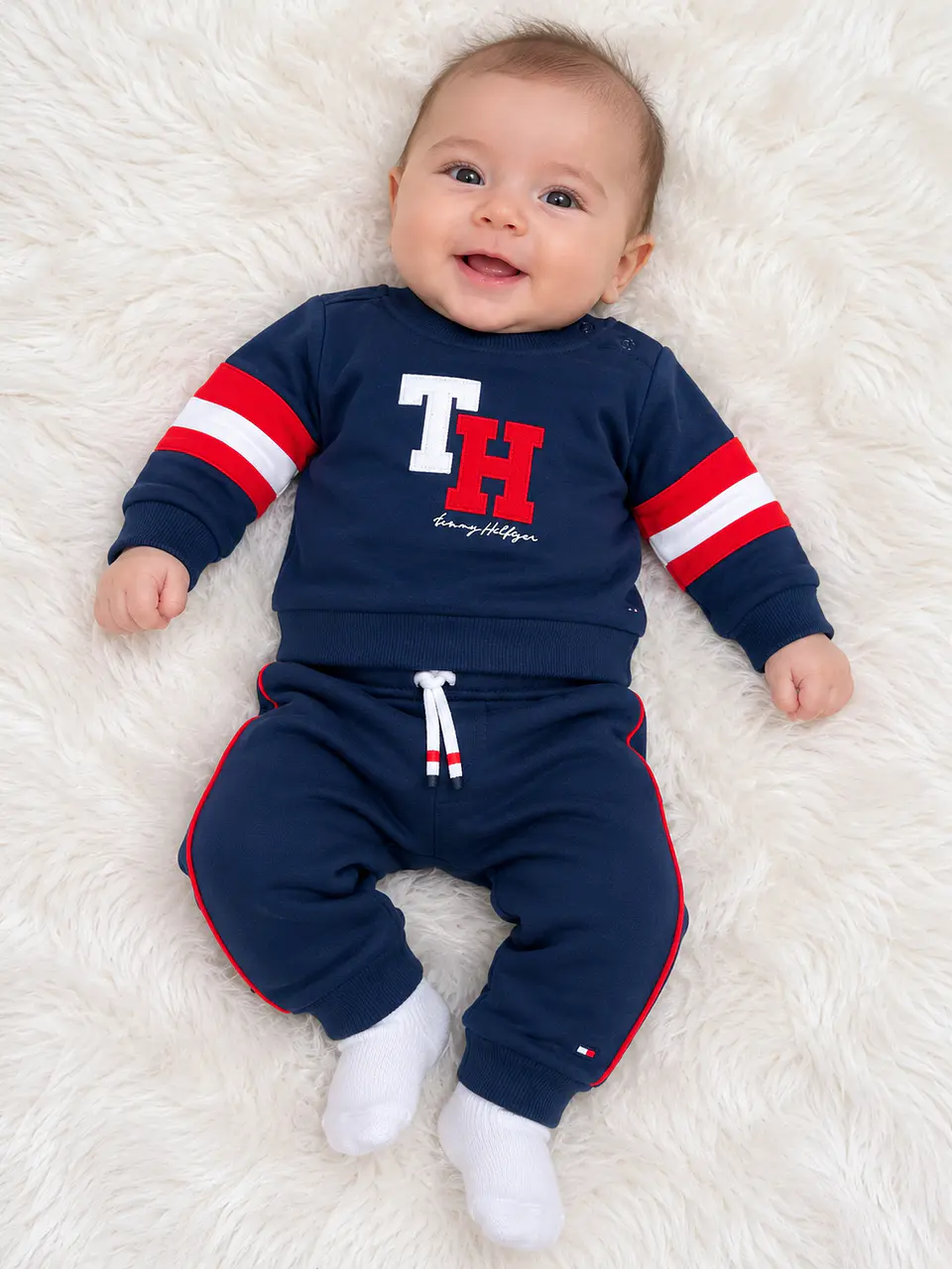 Conjunto Tommy Bebé/Niño 1