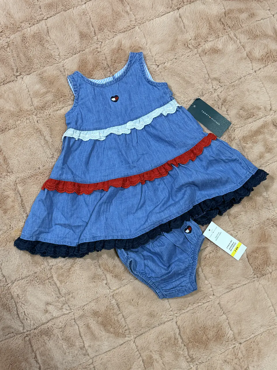 Vestido Tommy + cubre pañal 2