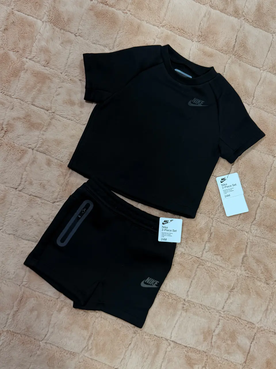 Conjunto Nike Tech Unisex - Negro 3