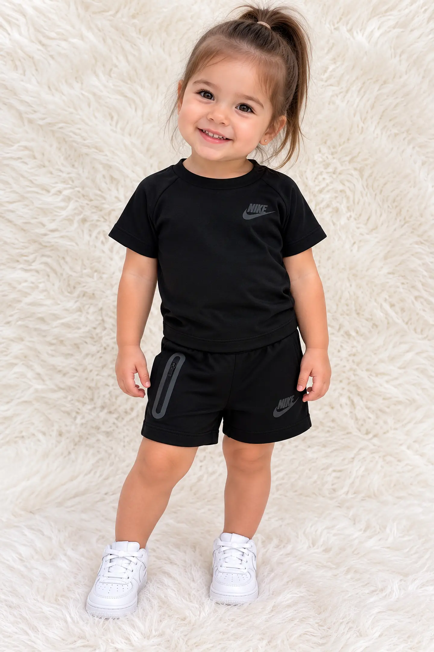 Conjunto Nike Tech Unisex - Negro 1