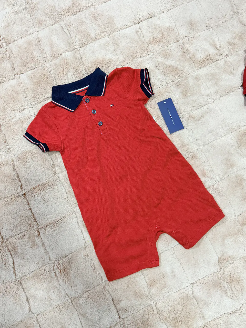 Enterito Tommy Rojo 2