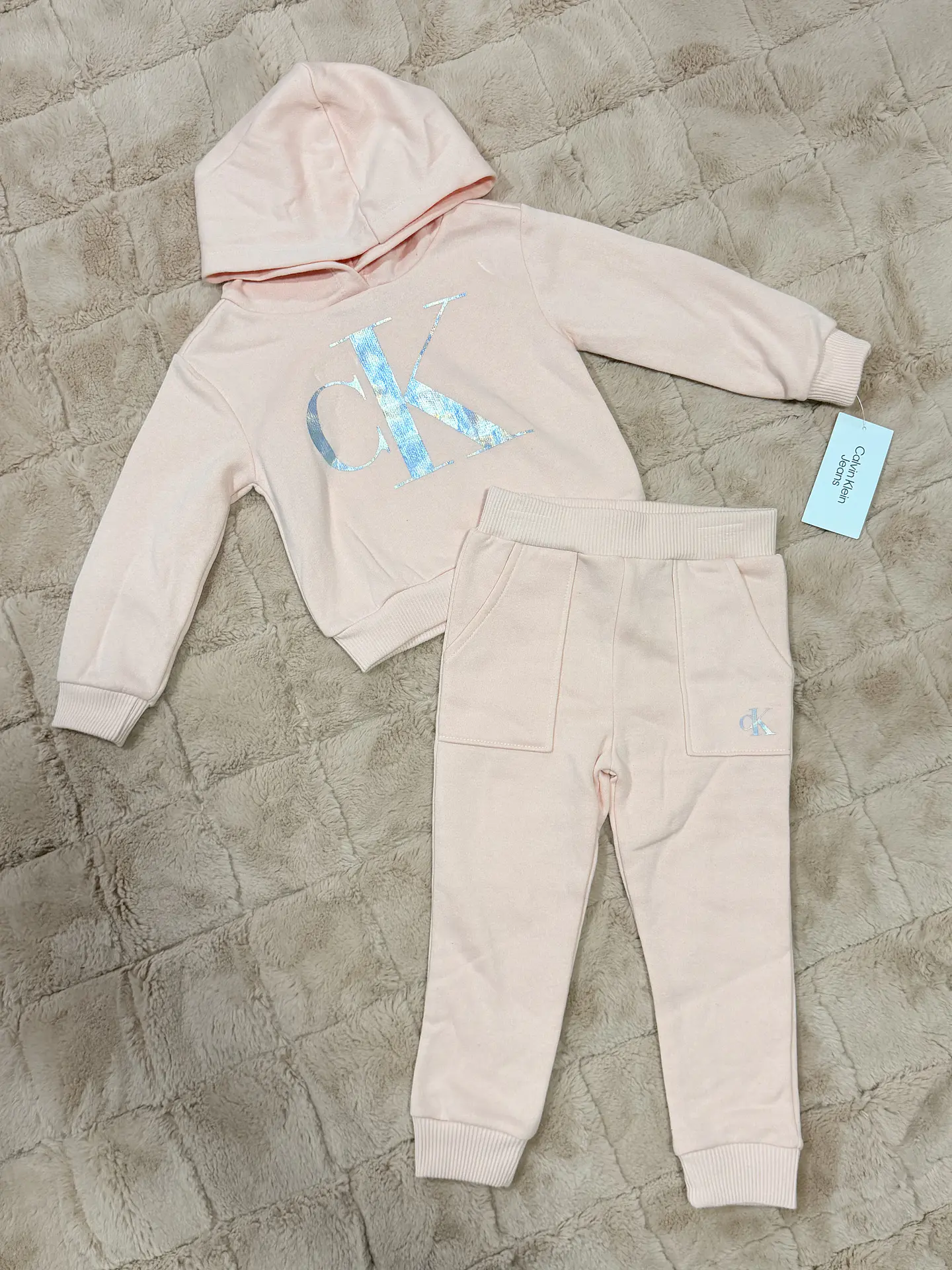 Conjunto Calvin Klein Rosa 2