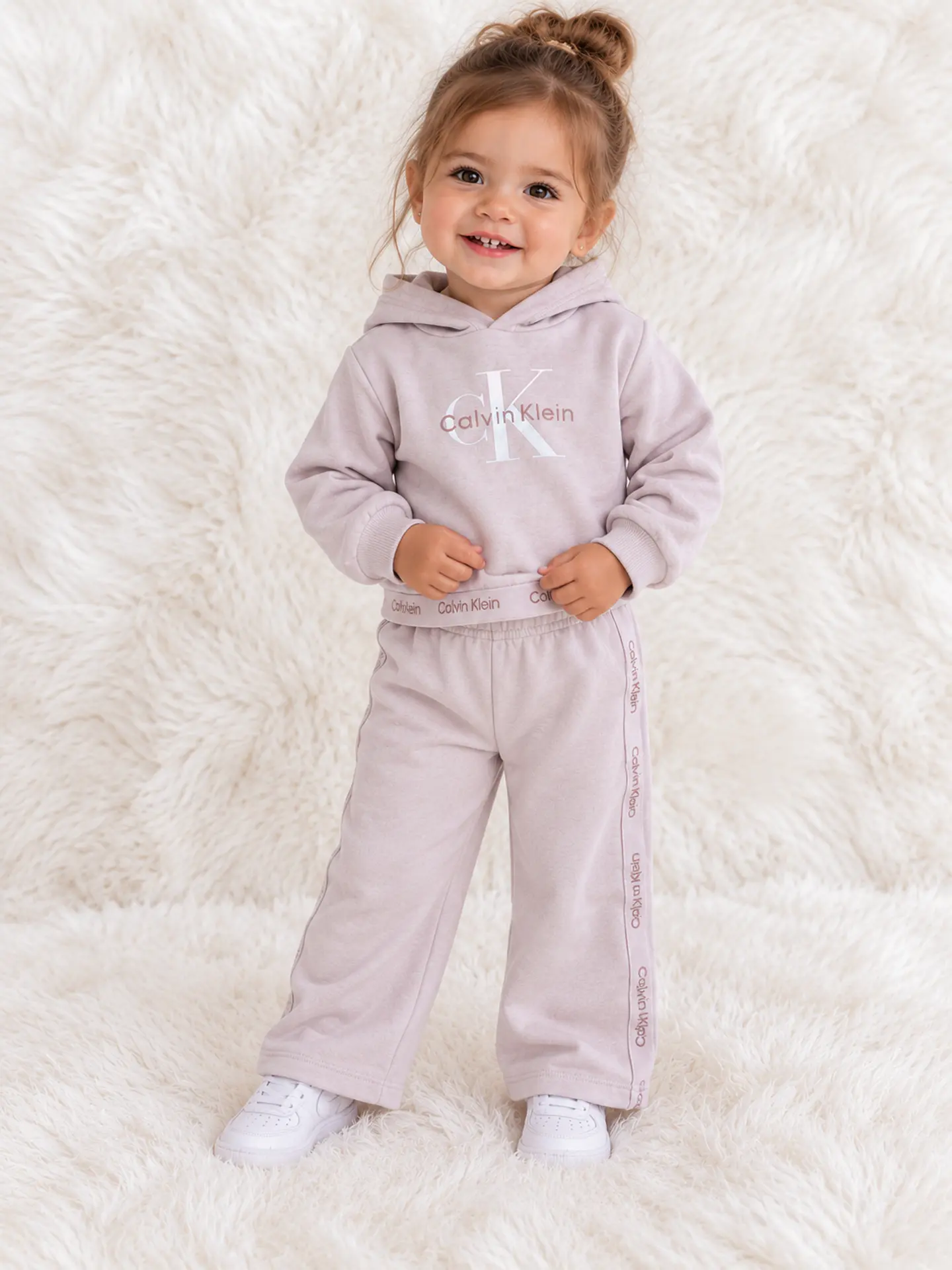 Conjunto Calvin Klein Niña 1
