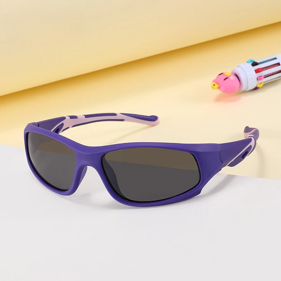 Lentes de Sol Deportivos para Niños (Flexibles e Indestructibles) - Protección UV400 Polarizados - Marco de Silicona Suave - Morado 3