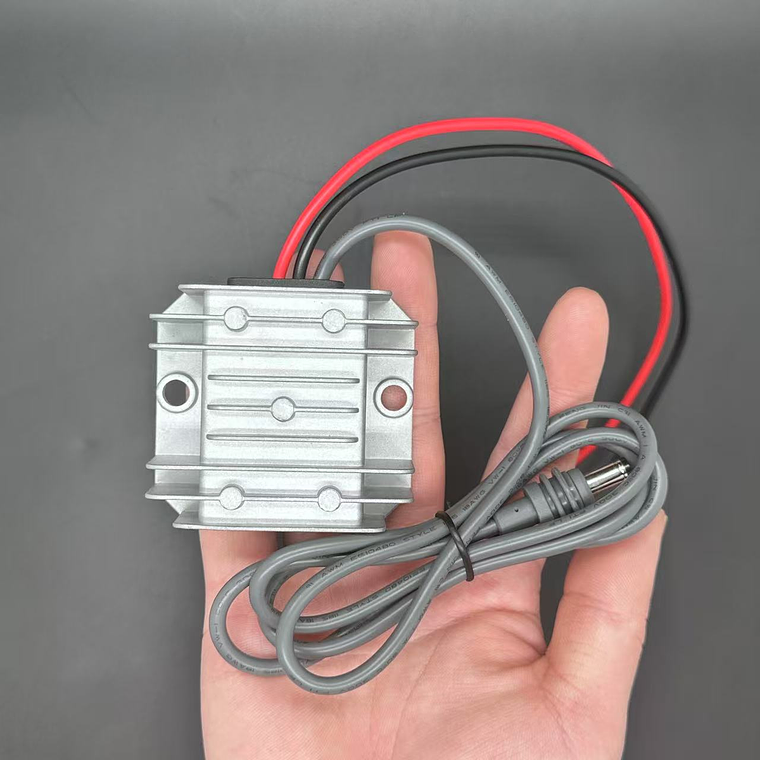 Inversor de Energía DC Para Starlink Mini 12V a 30V - 3.5A 7