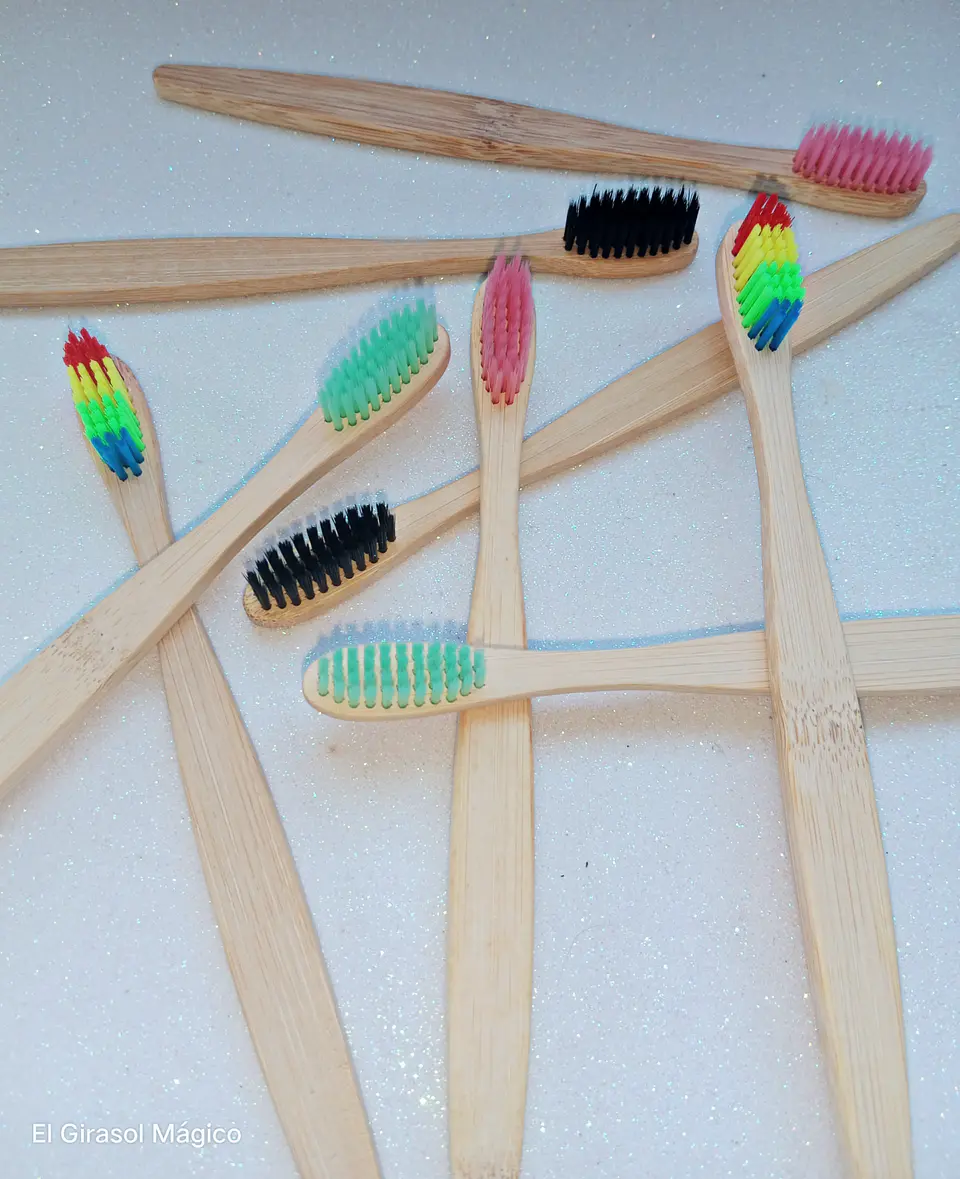 Cepillo dental bambú adulto  1