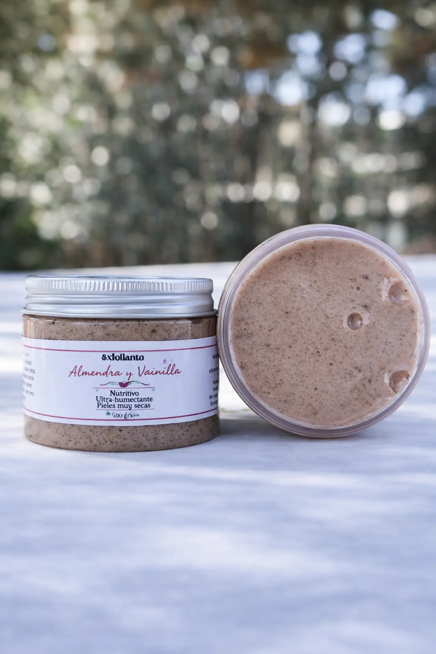 Exfoliante Almendras y Vainilla  1