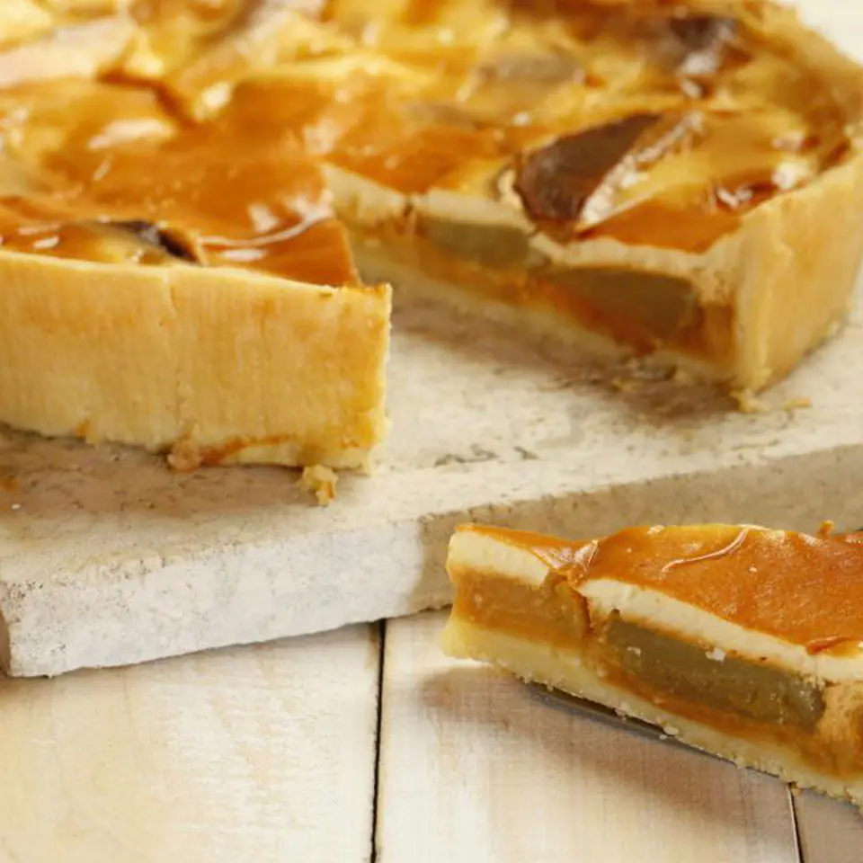 Tarta de Leche Asada con Manzanas 1