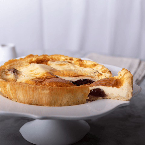 Tarta de Leche Asada con Ciruelas