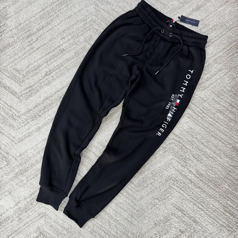Conjunto Tommy Hilfiger Black  5