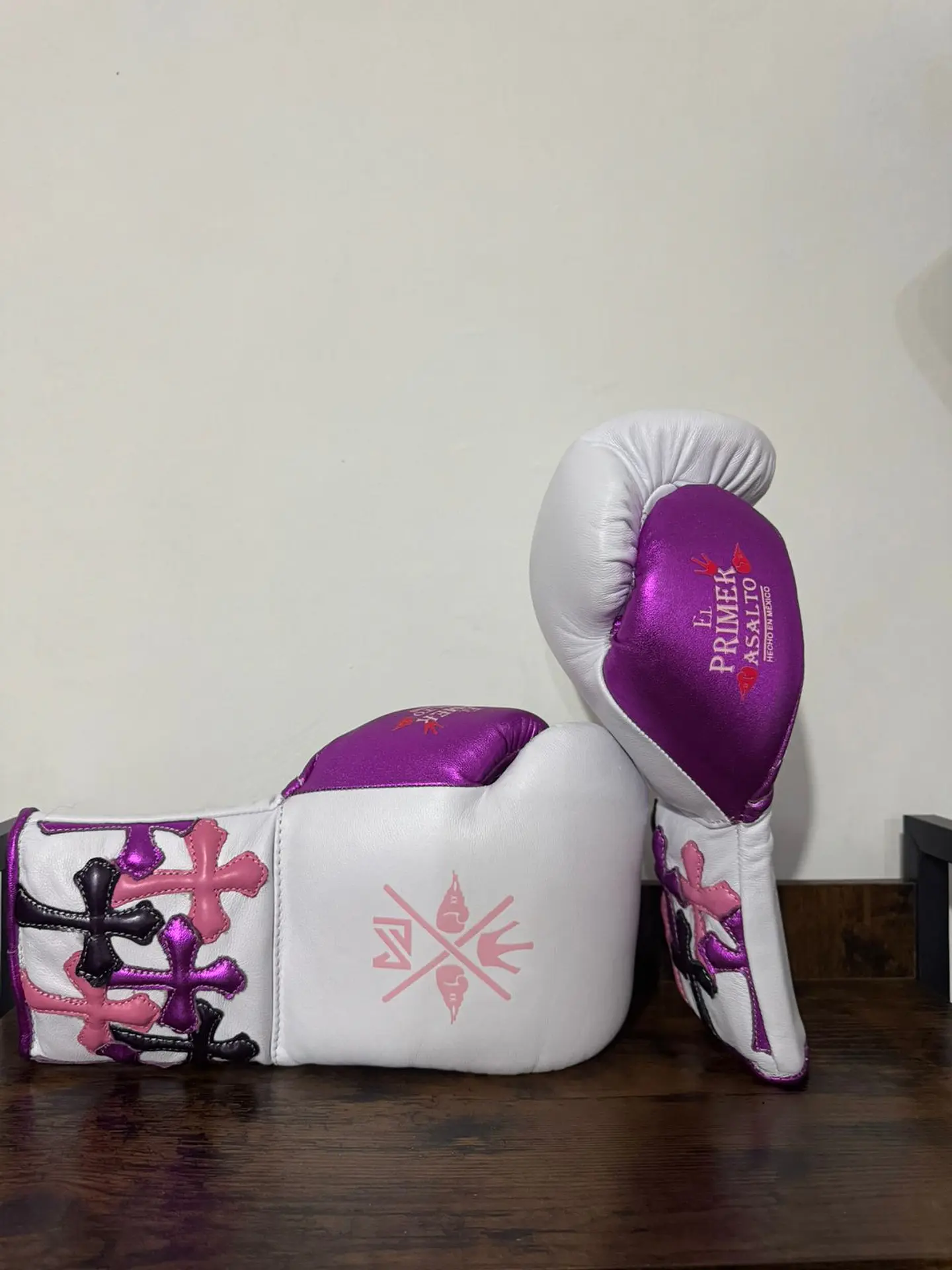 Guante de Box  Cruces 14 oz. 1