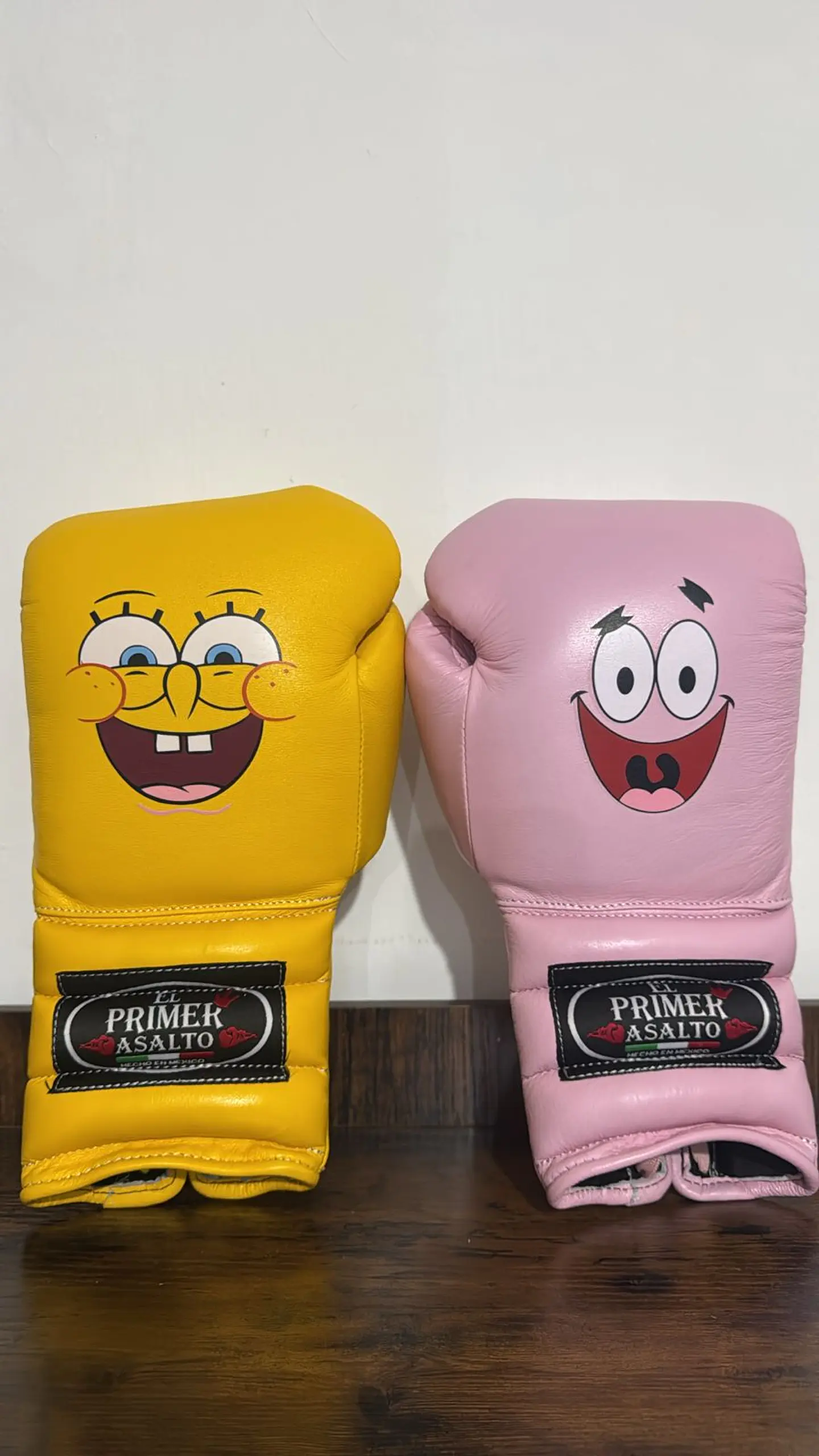 Guante Diseño Bob Esponja 1