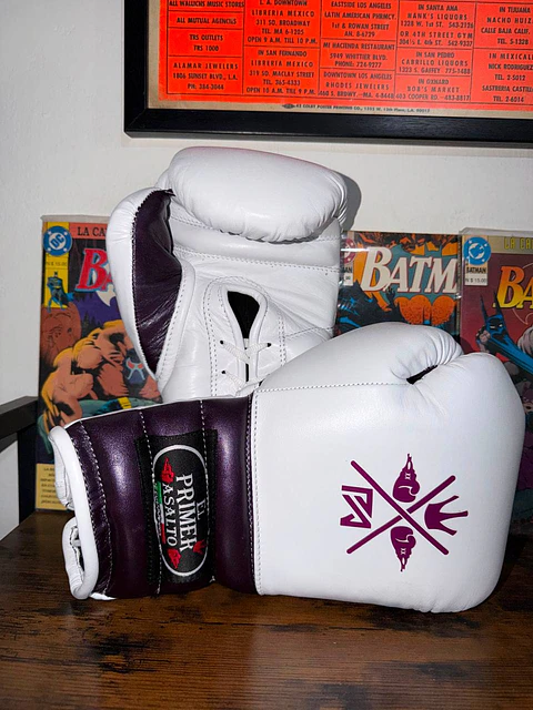 Guantes 14 oz Blanco/Morado