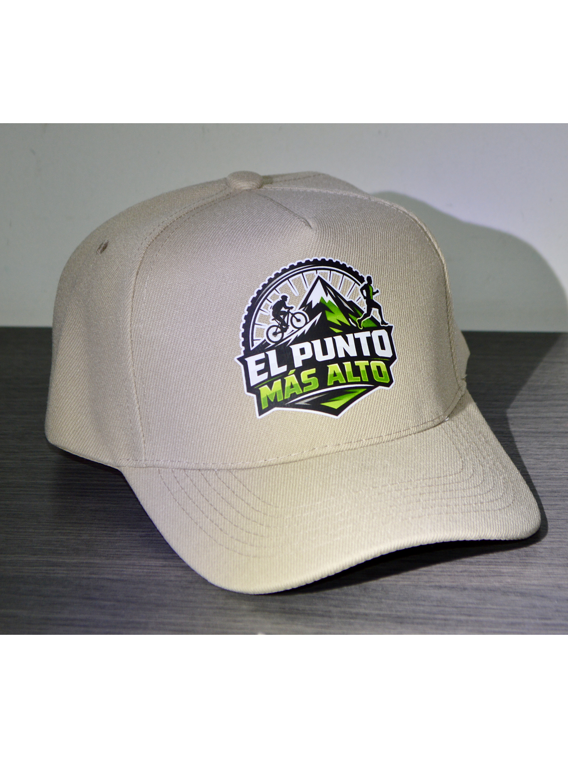 Gorra Oficial el punto mas alto 2