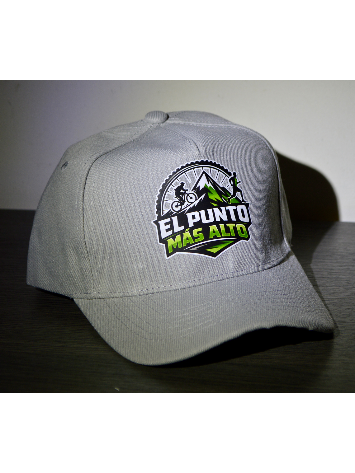 Gorra Oficial el punto mas alto 3