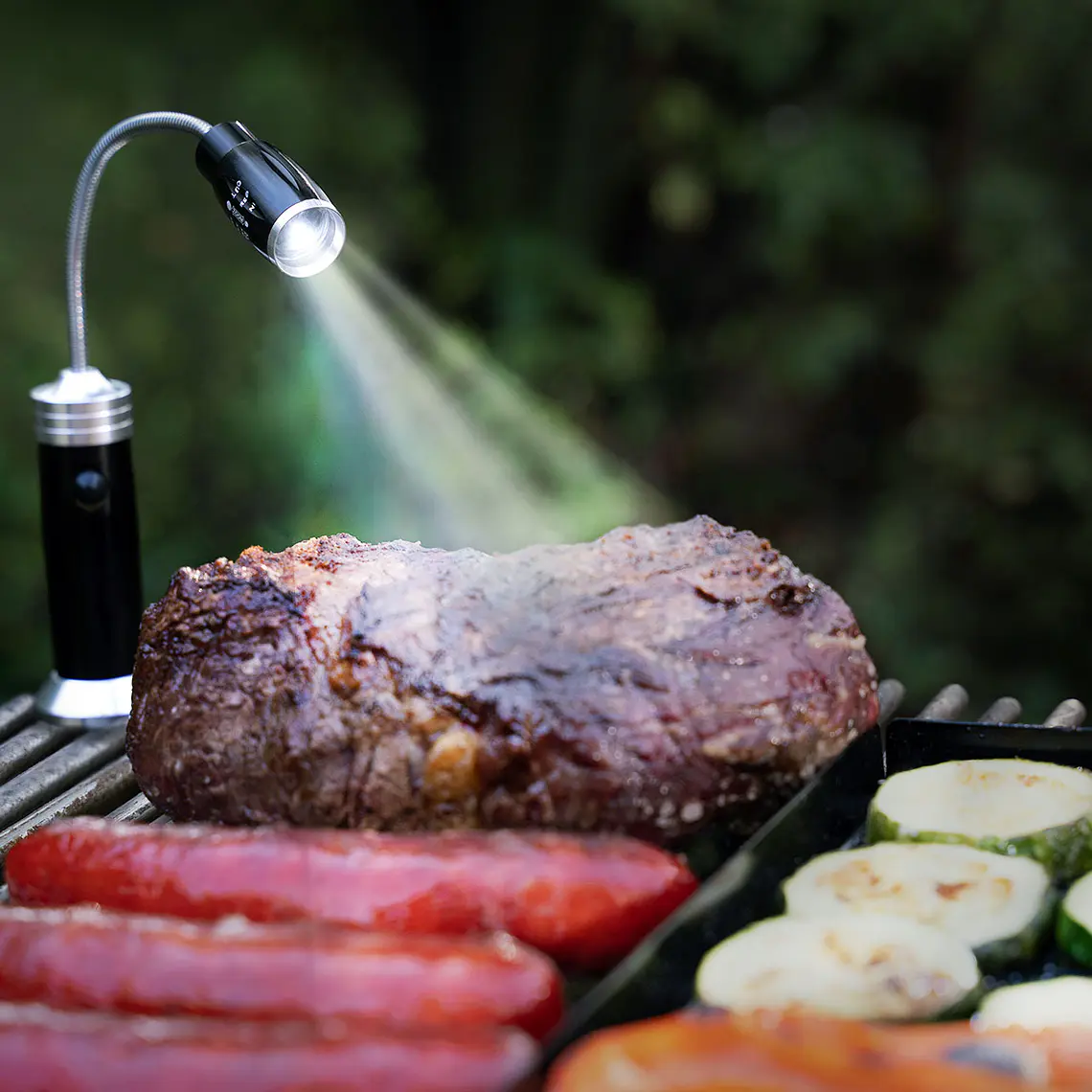 Linterna led magnética parrilla Quincho 2