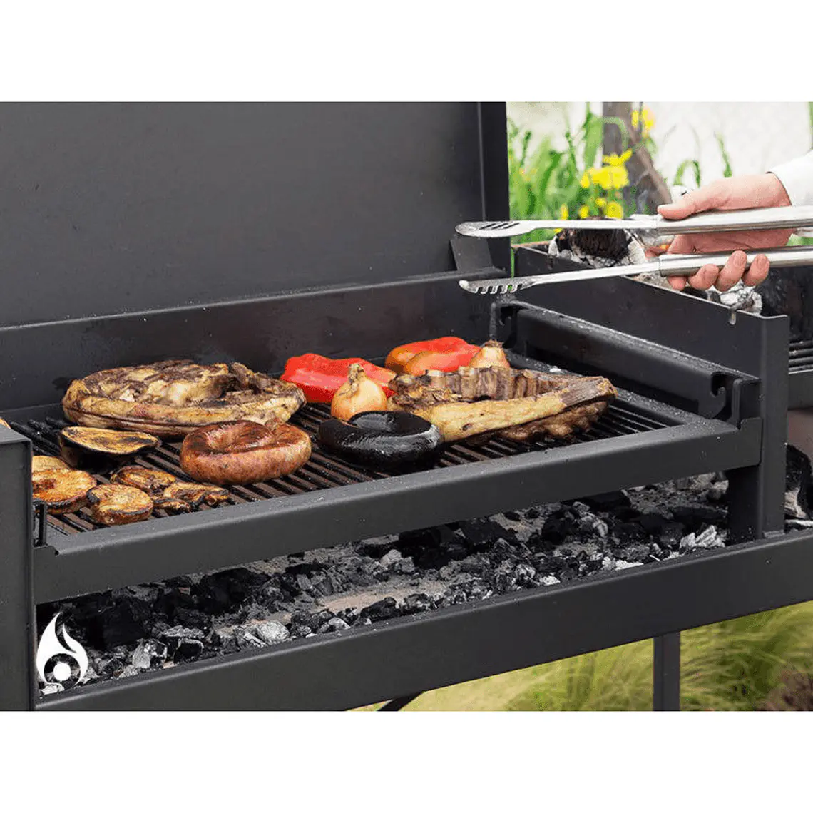 Parrilla a Leña Gaucha con Leñero 4