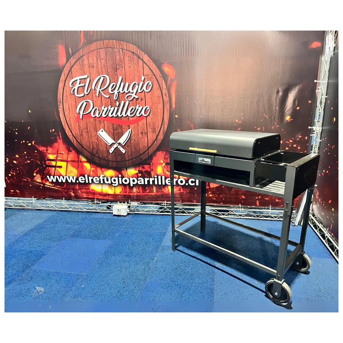 Parrilla Chulengo Tromen con Leñero 4