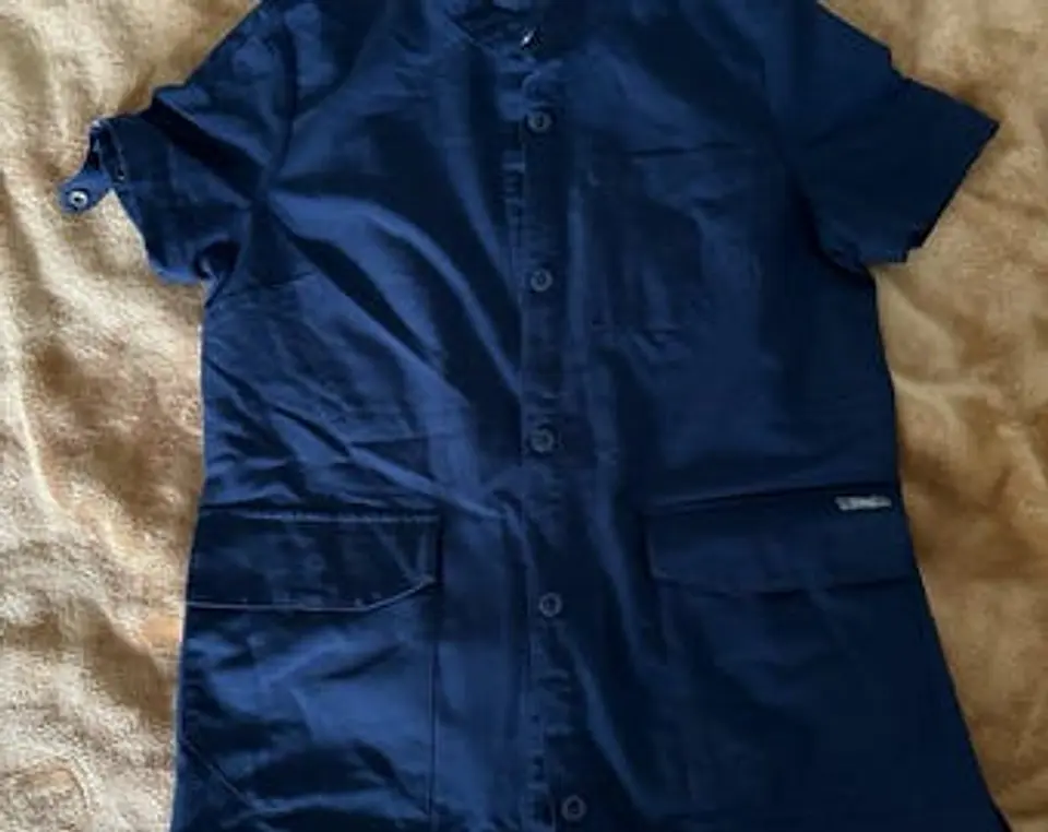 Fardo Ropa Clinica hospital Premium Primera uniformes  27