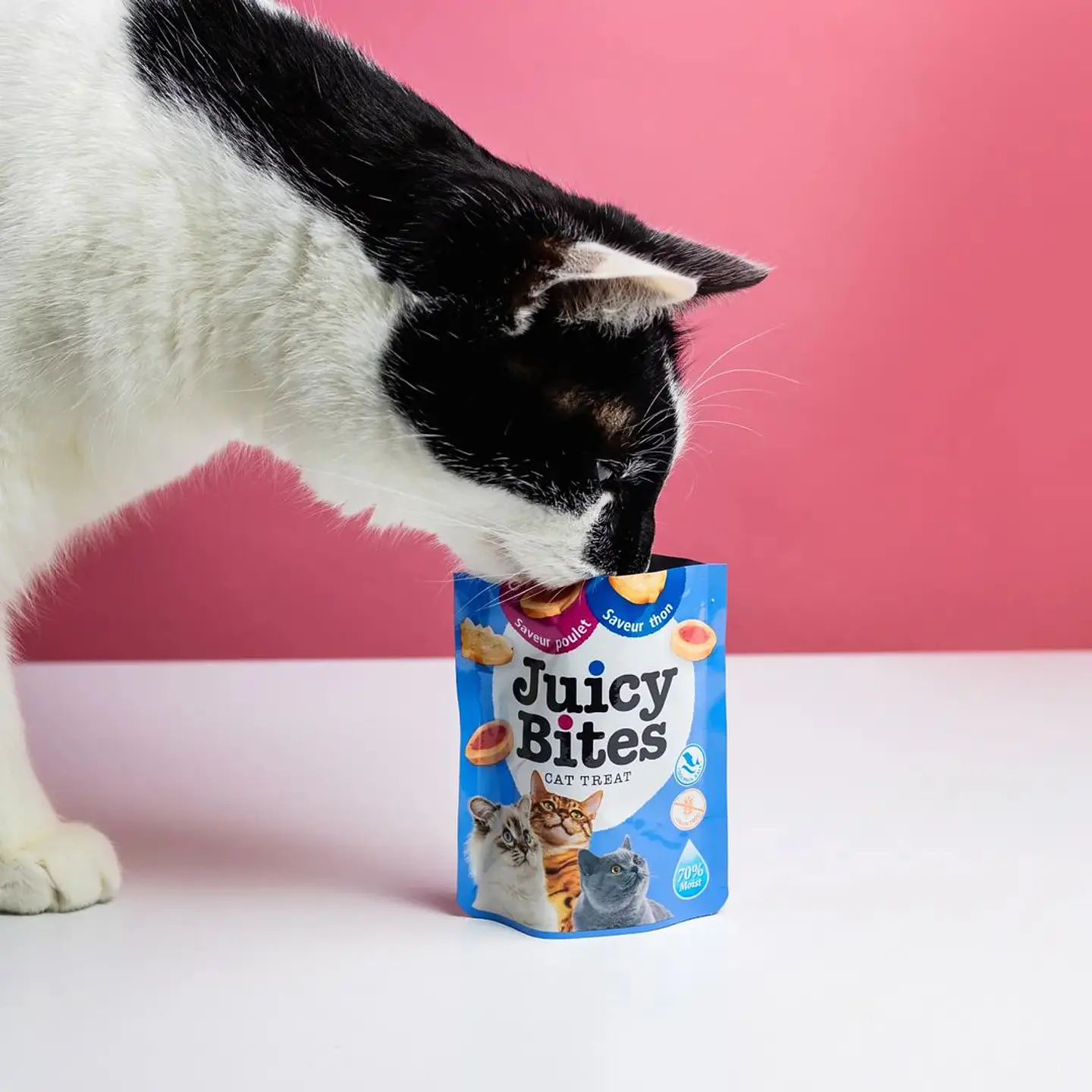 Juicy bites para gato sabor Atún/Pollo  2