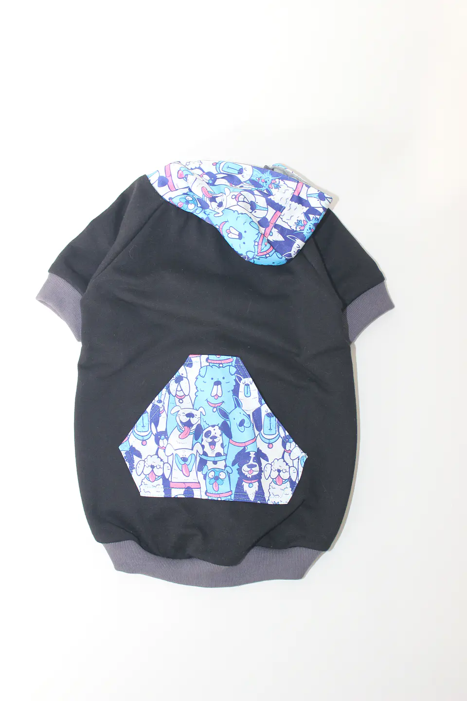 Polerón Gris con Bolsillos de Perros BySimona  1