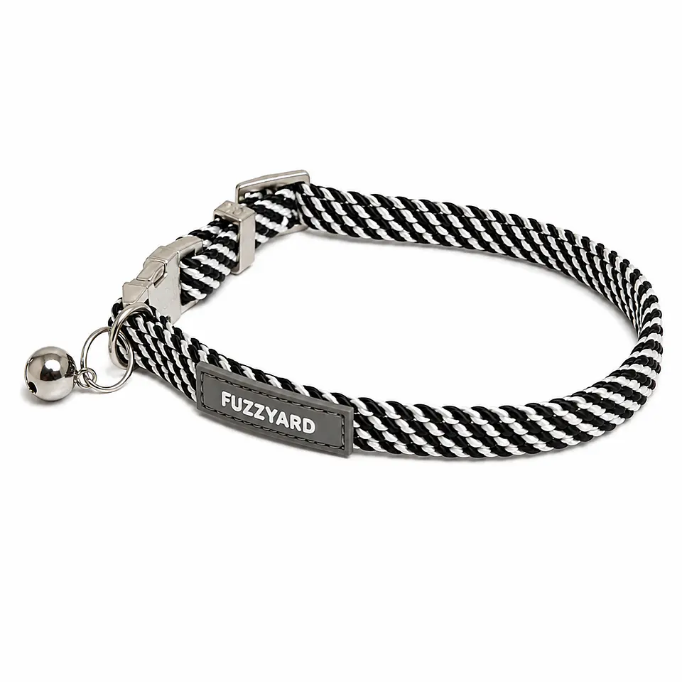 FuzzYard Black & White – Collar de Seguridad Breakaway para Gatos 1