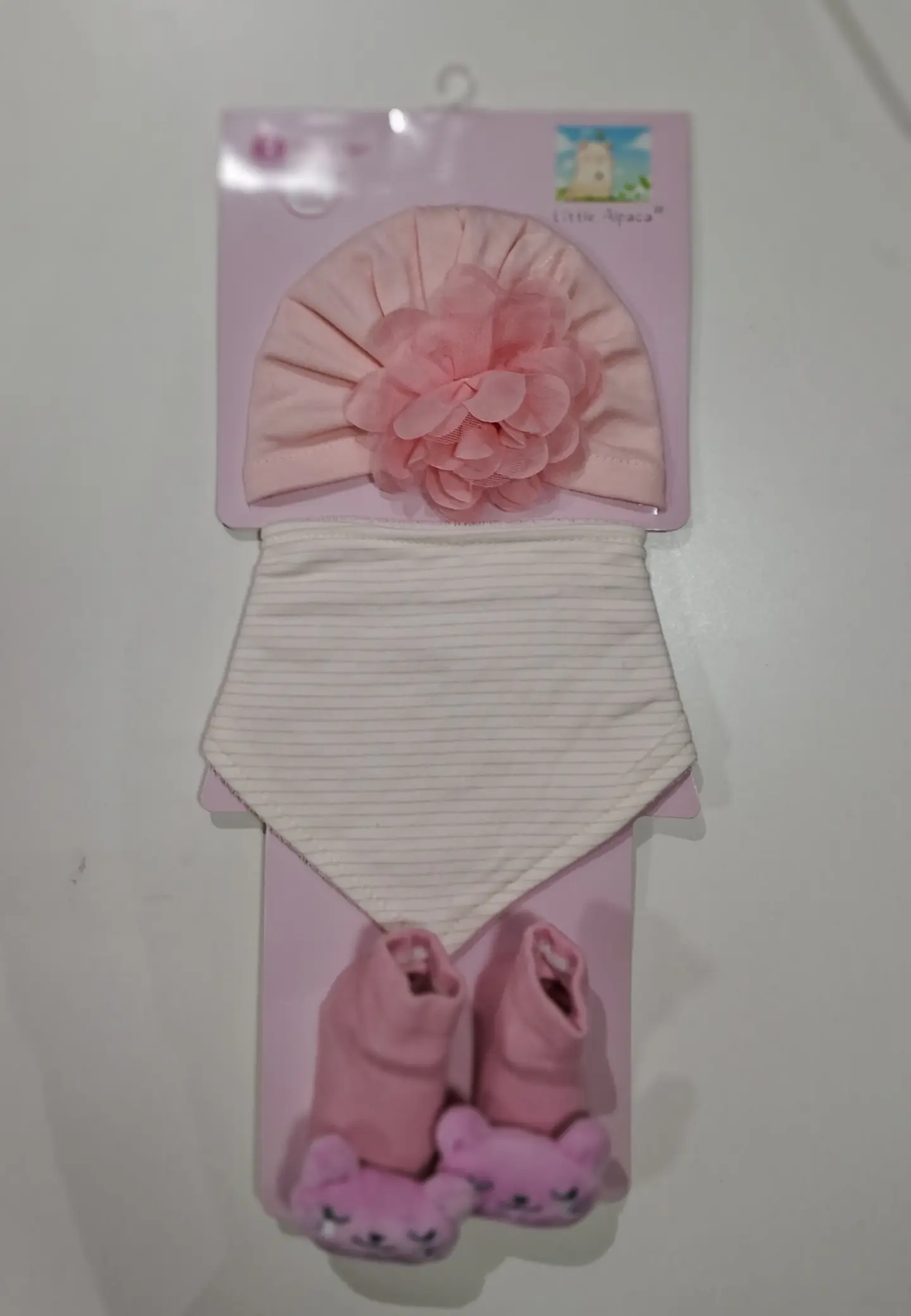 Set gorro + bandana + calceta  algodon niña 1