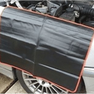 PROTECTOR DE TAPABARROS MAGNETICO DE 790 X 590MM