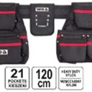 Cinturón de cuero de vacuno, con estuches porta herramientas, clavos, tornillos y otros pequeños elementos durante los trabajos de montaje