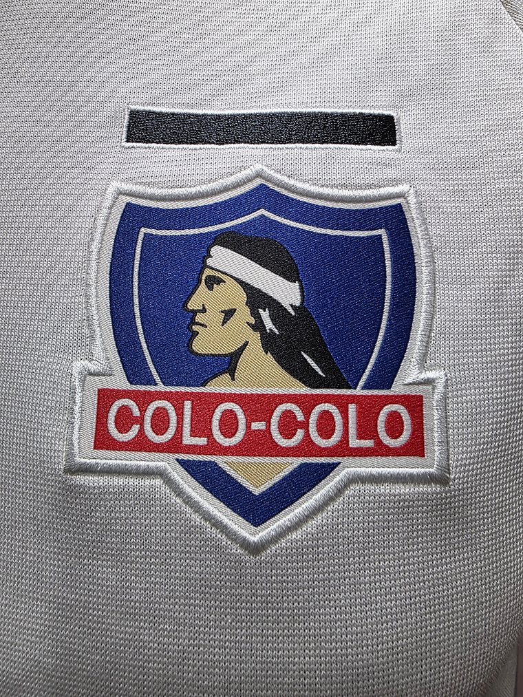 Polera Blanca Colo Colo Adidas – Temporada 2026 5