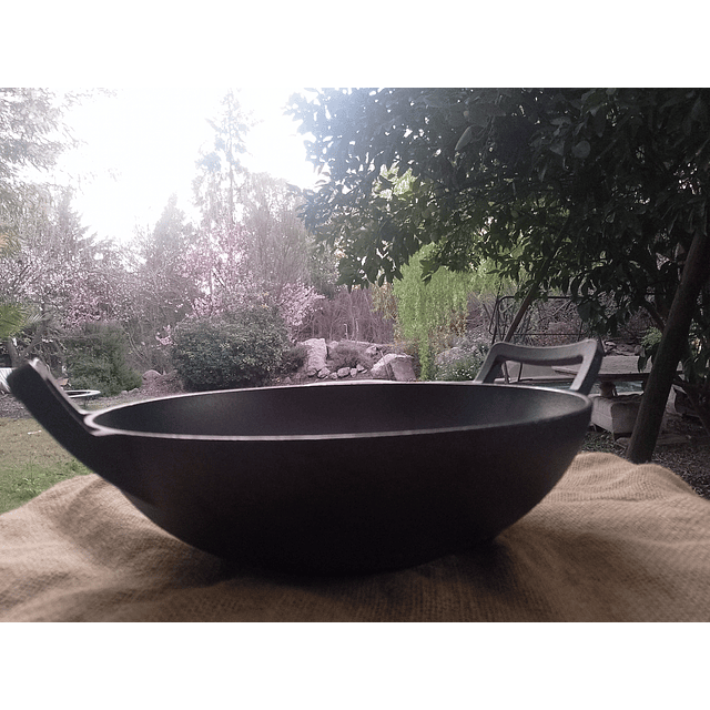 Wok hierro fundido