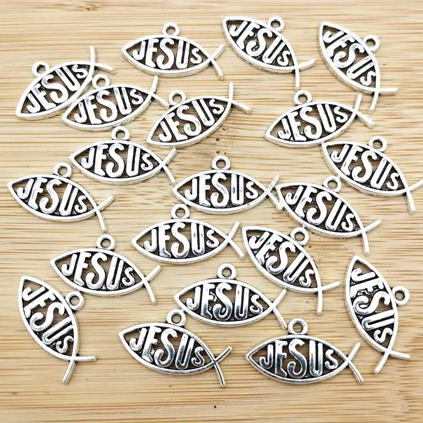 Dije Metálico de Pez Jesús, 22x12 mm, Set de 5 Unidades 2