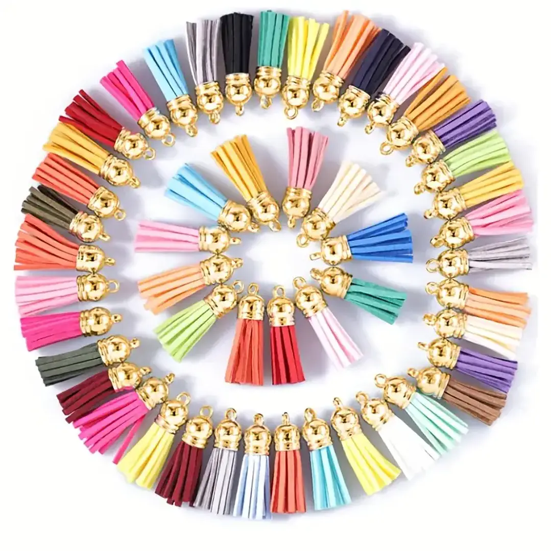 Set de 14 Mini Borlas de Terciopelo con Colgante Dorado, 3x1 cm, Colores Surtidos 6