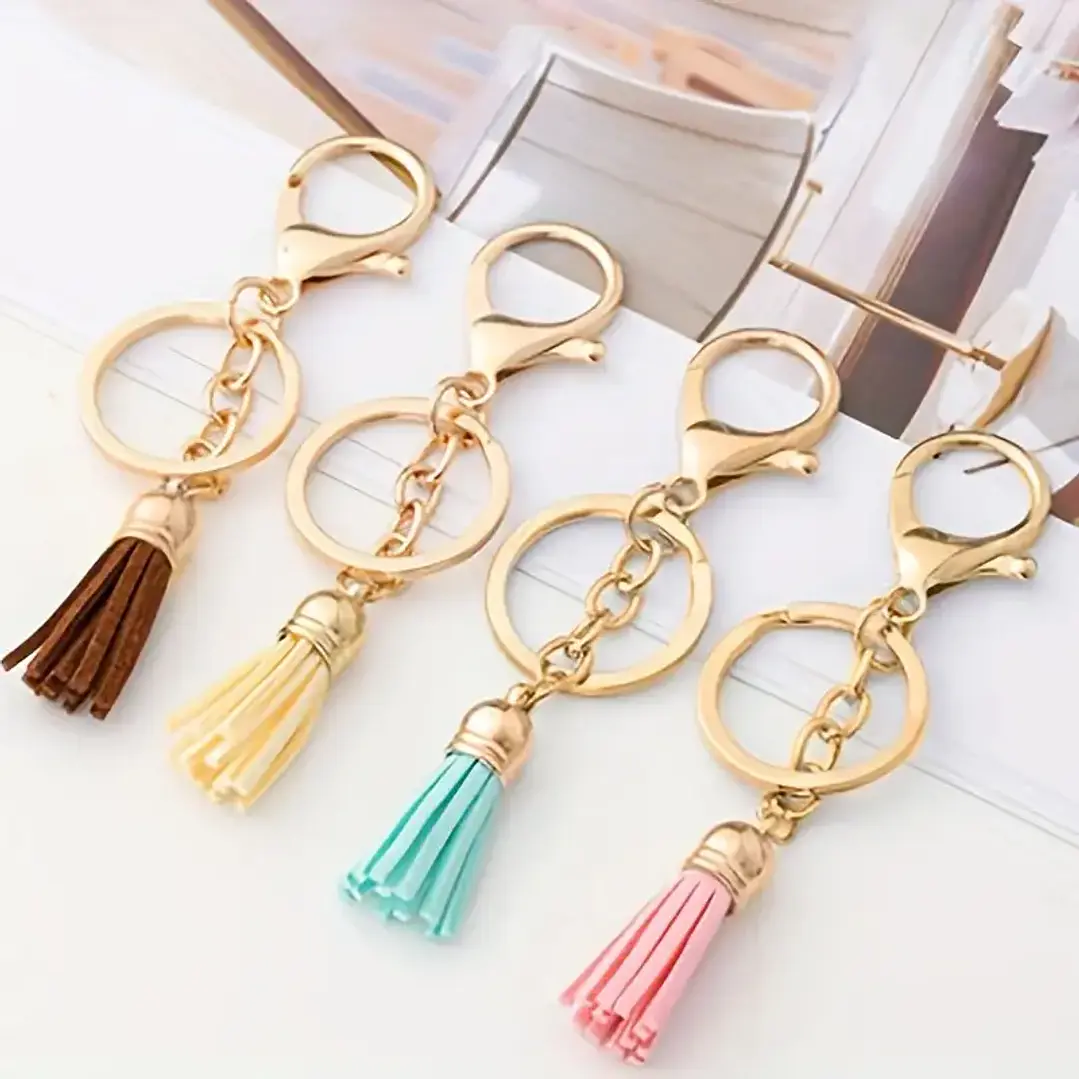 Set de 14 Mini Borlas de Terciopelo con Colgante Dorado, 3x1 cm, Colores Surtidos 4