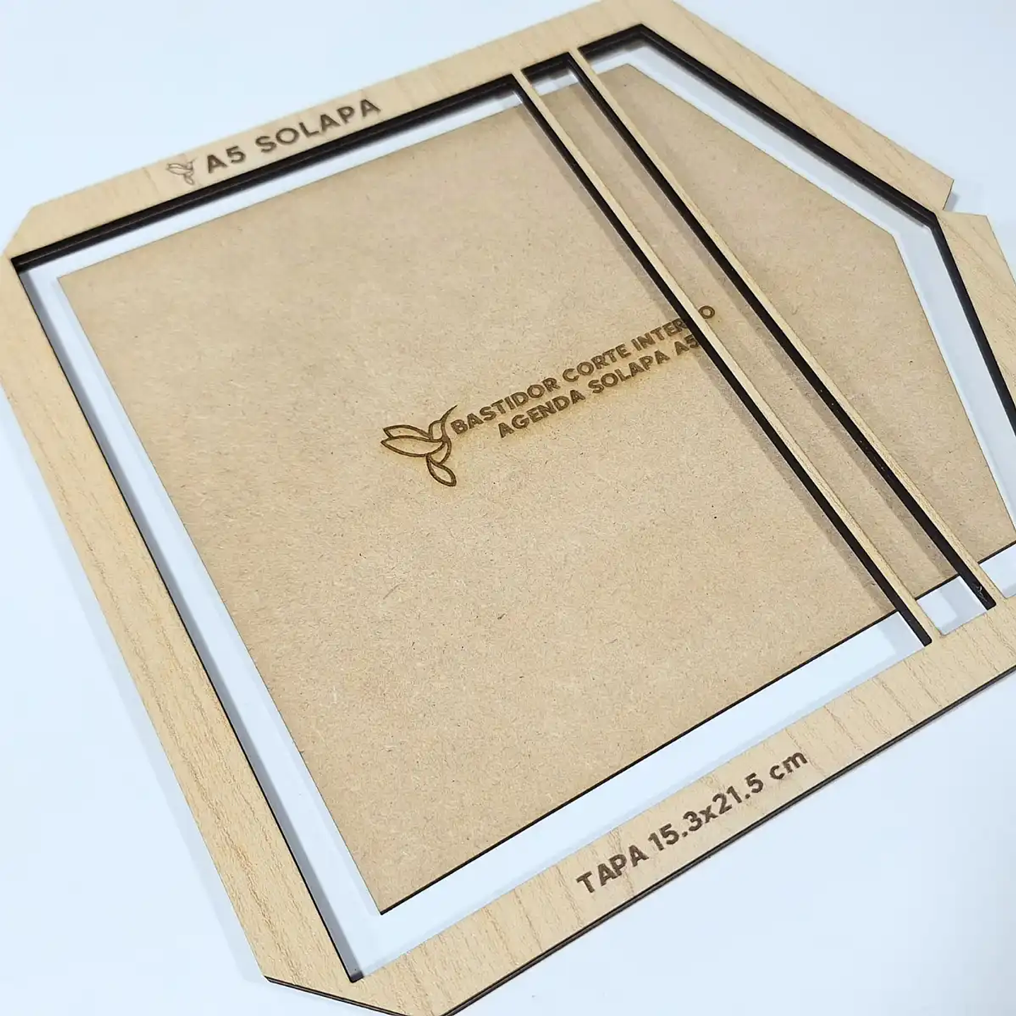 Regla A5 con Solapa Triangular Acrílico + Bastidor DMF – Corte Preciso- 3