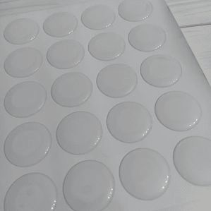 Domo de resina Adhesivo 25mm 10 Unidades- para pasa Elástico Acrílico 