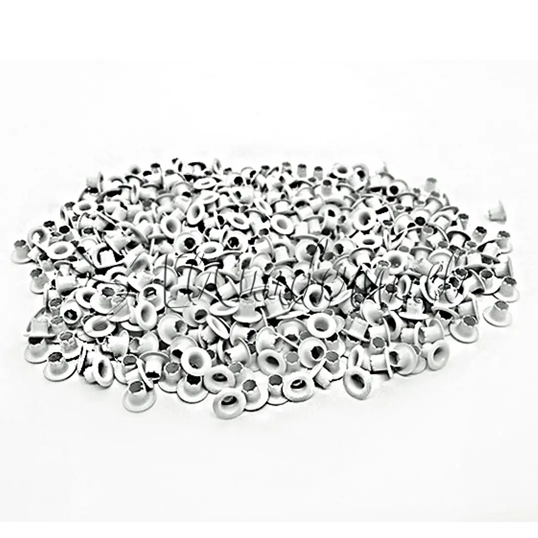 Ojetillo 4mm Blanco 1