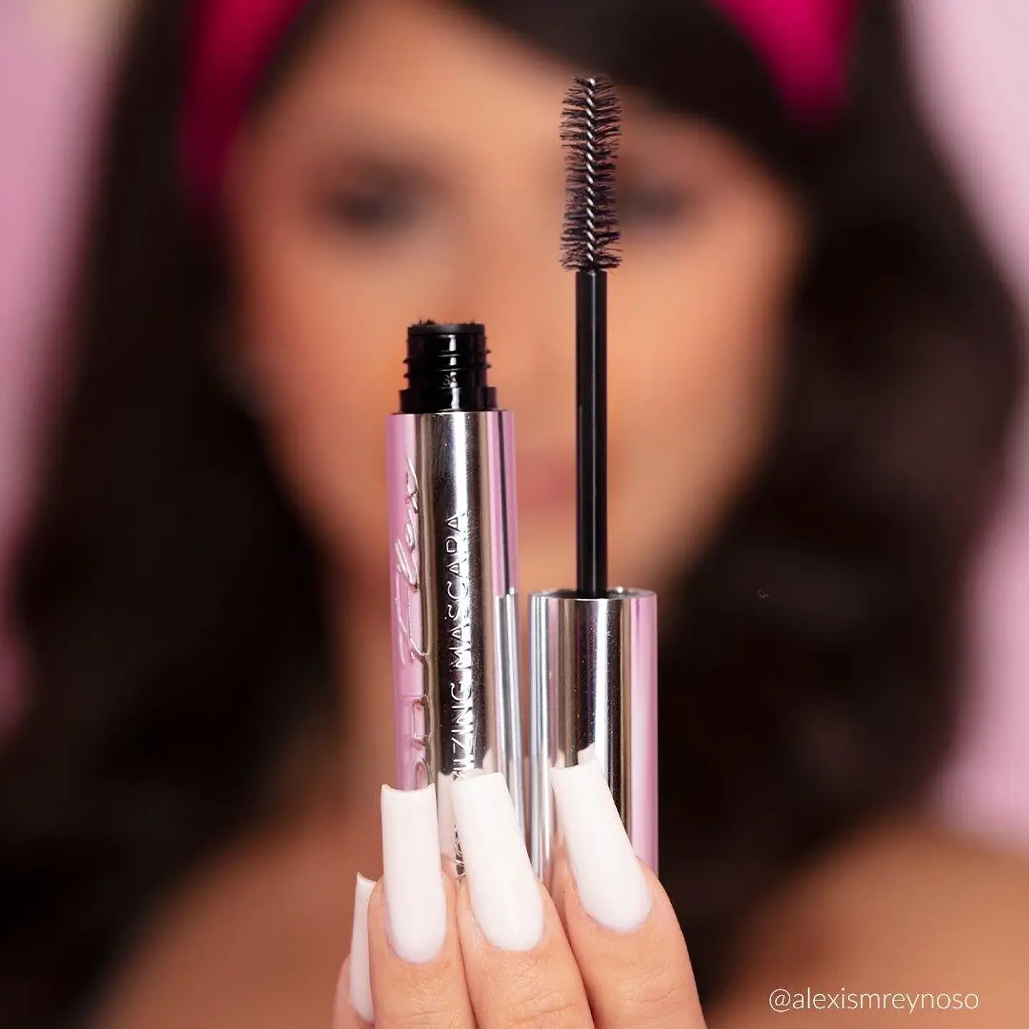 Lash Flex - Volumizing Mascara 2
