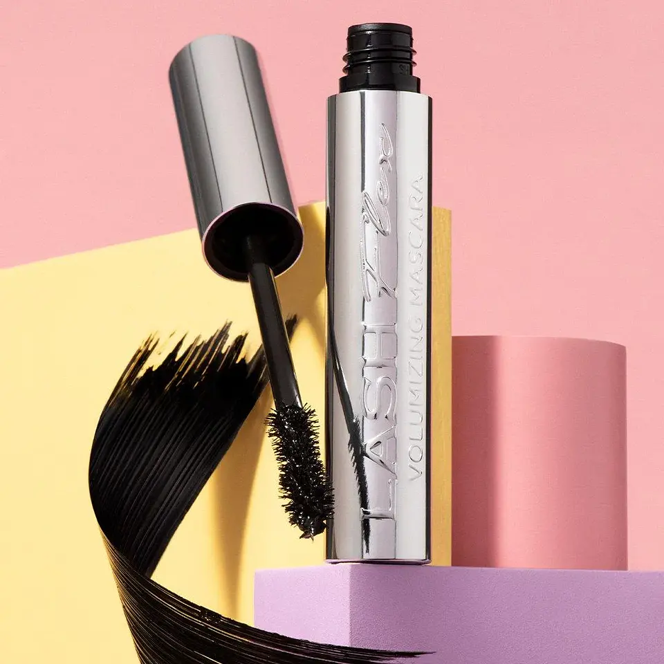 Lash Flex - Volumizing Mascara 1