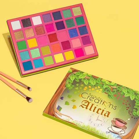 Alicia 35 Color Eyeshadow Palette