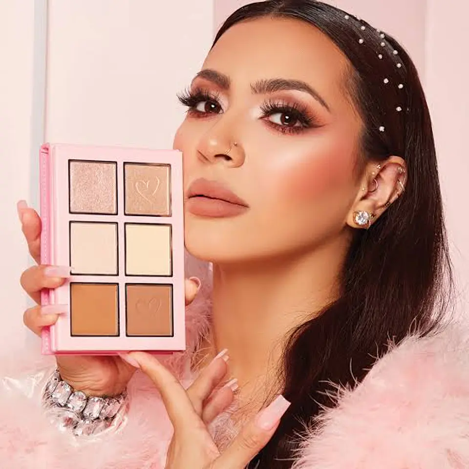 Beauty Creations x EvetteXO – Snatch Me Face Palette 2