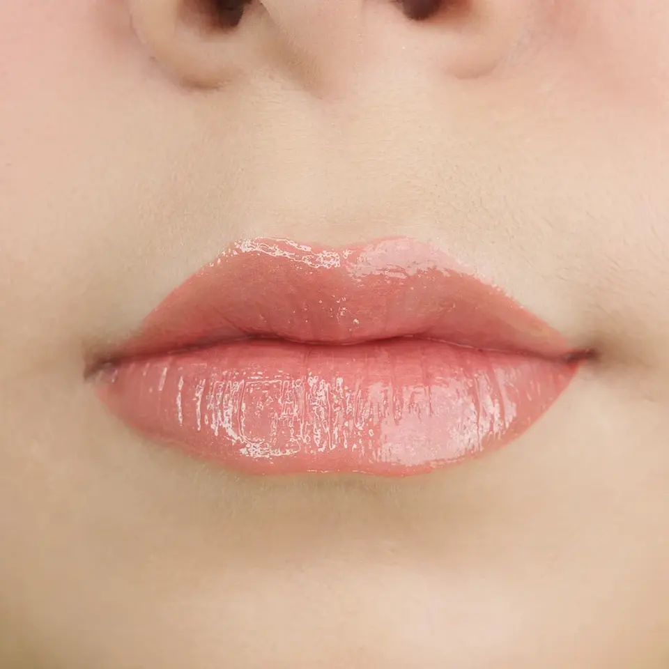 Lip Gloss Radiant Kiss 8