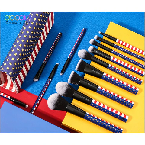 Stars & Stripes Makeup Brush Set 13 PC 