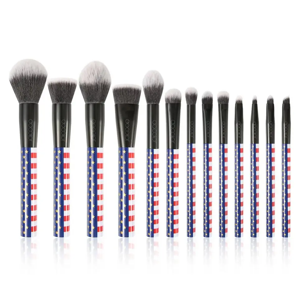 Stars & Stripes Makeup Brush Set 13 PC  4
