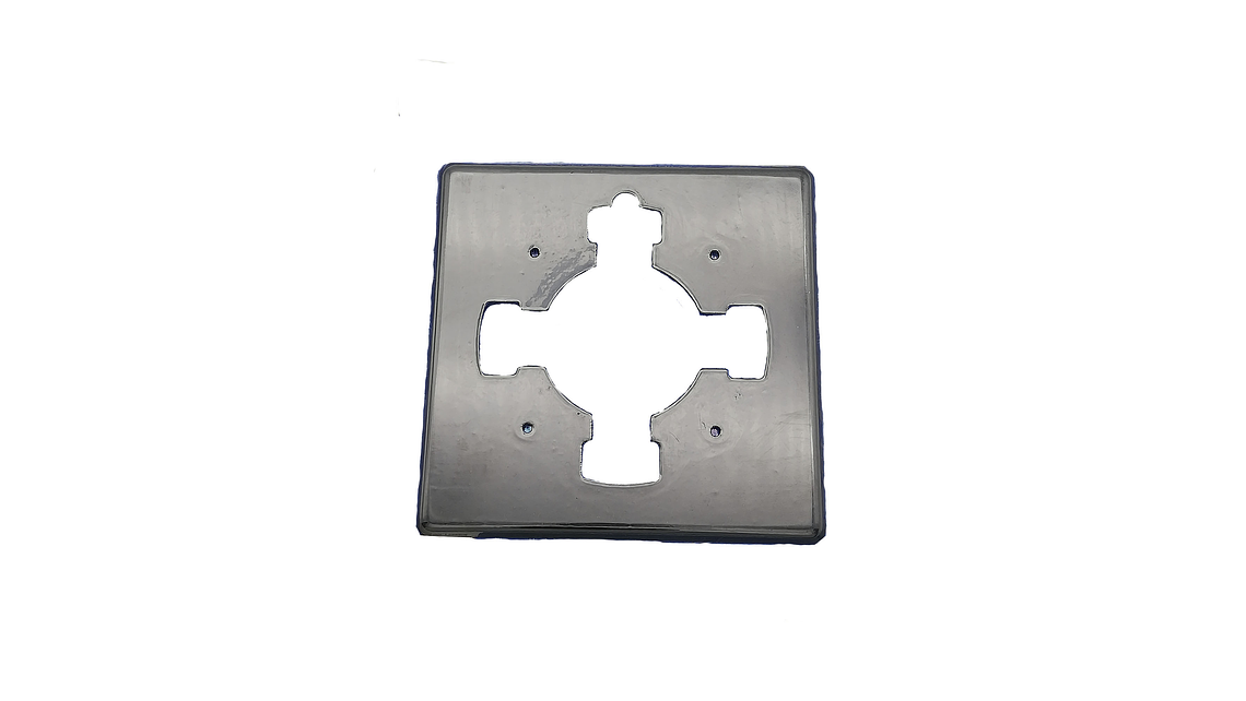 Plato Challenger Cuadrado 3 Coronas 1