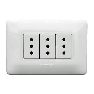 Enchufe Triple 10A Armado S12 Sinthesi 1295301