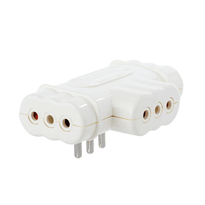 Adaptador Enchufe Triple Plano 10A 2P+T 250V